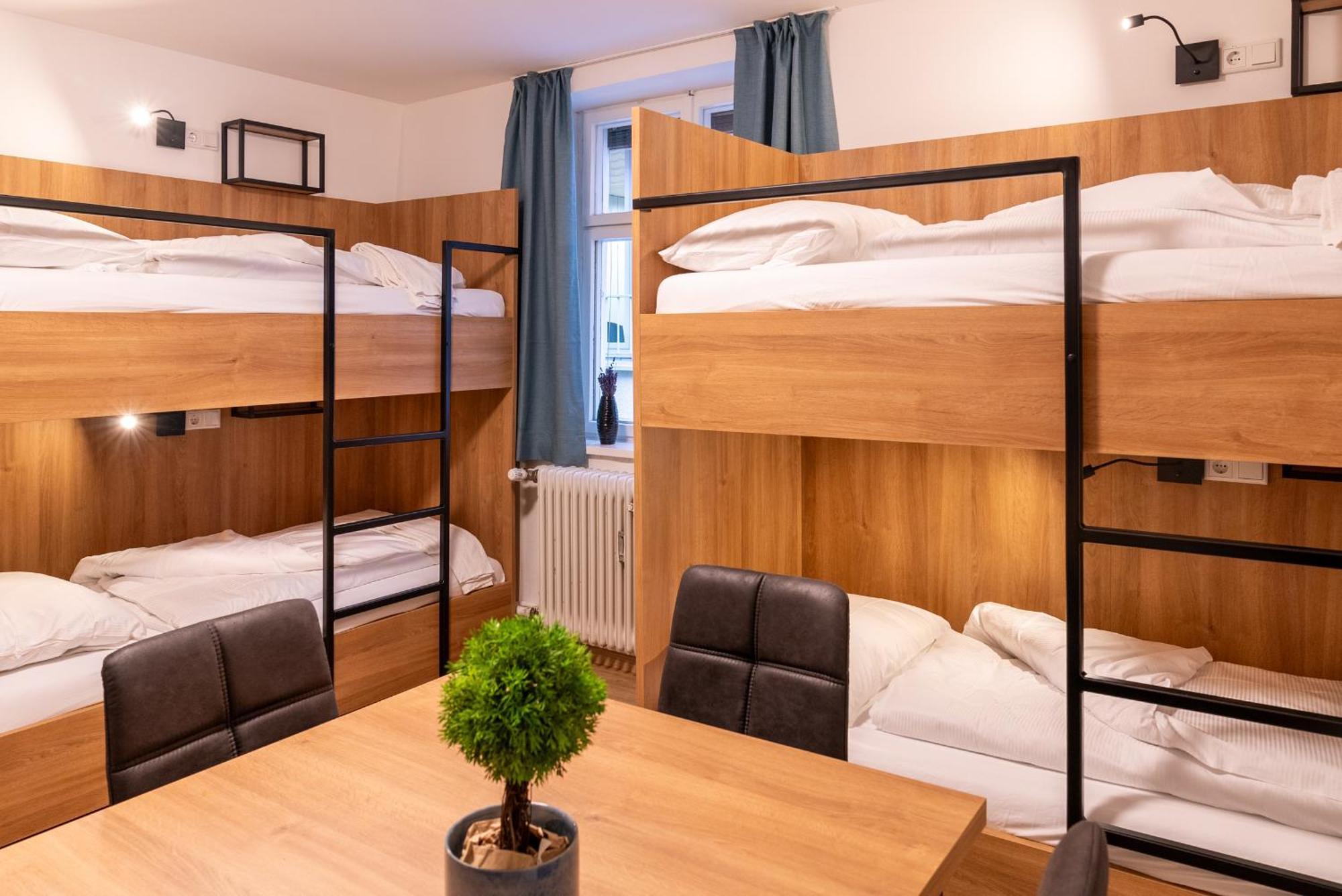 Brauhaus-Hotel Koenig Von Flandern Augsburg Bagian luar foto