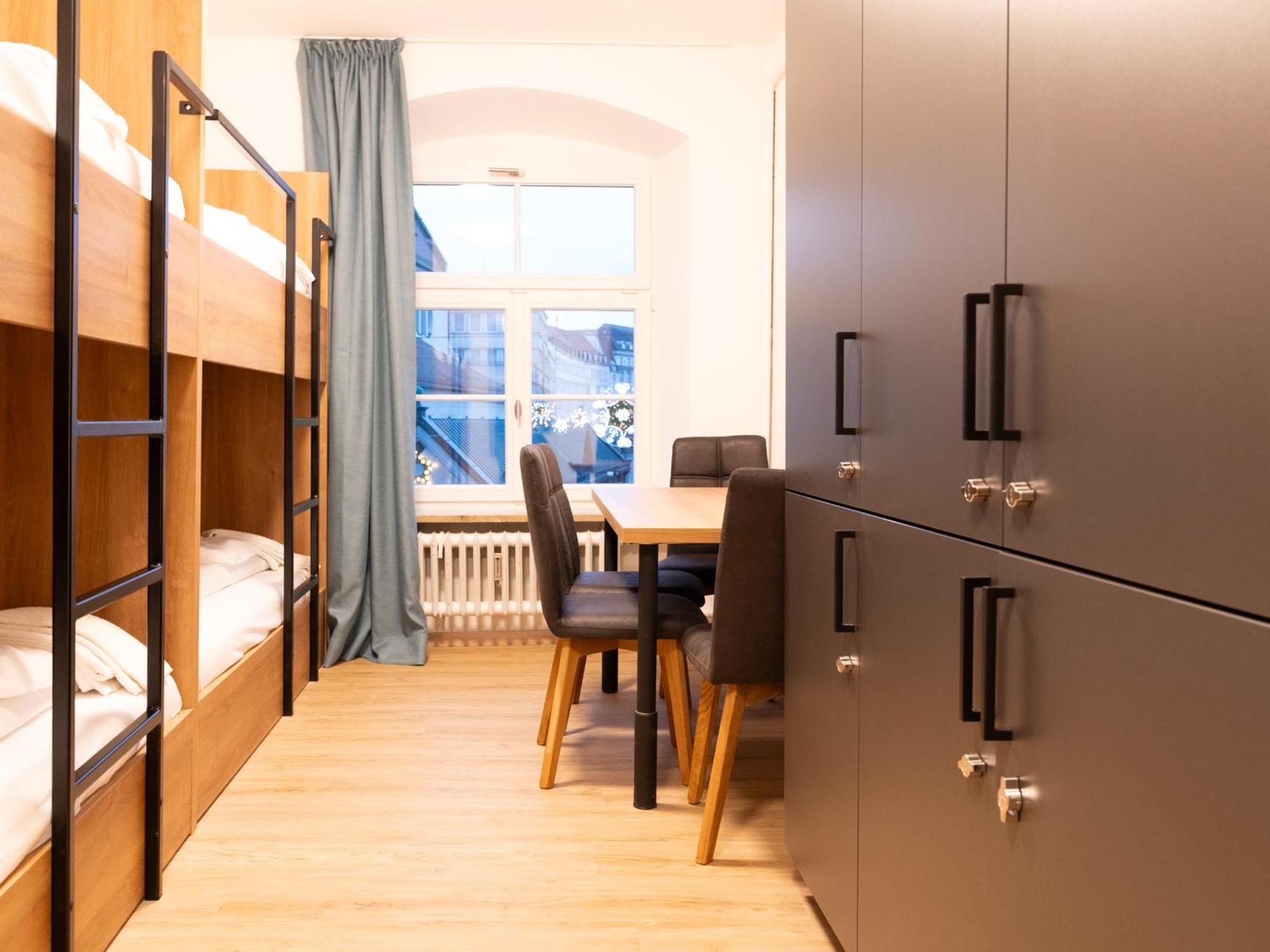 Brauhaus-Hotel Koenig Von Flandern Augsburg Bagian luar foto